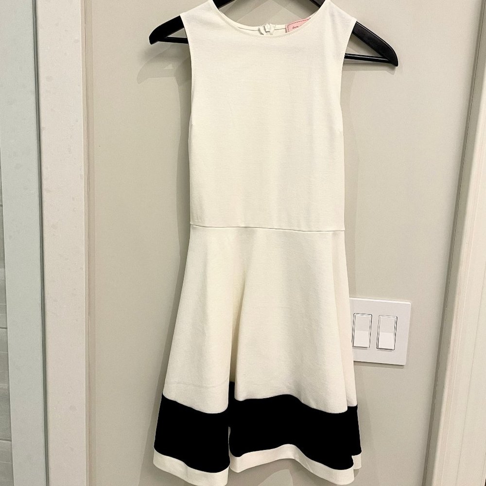 White and Black Fit & Flare Dress || love...ady